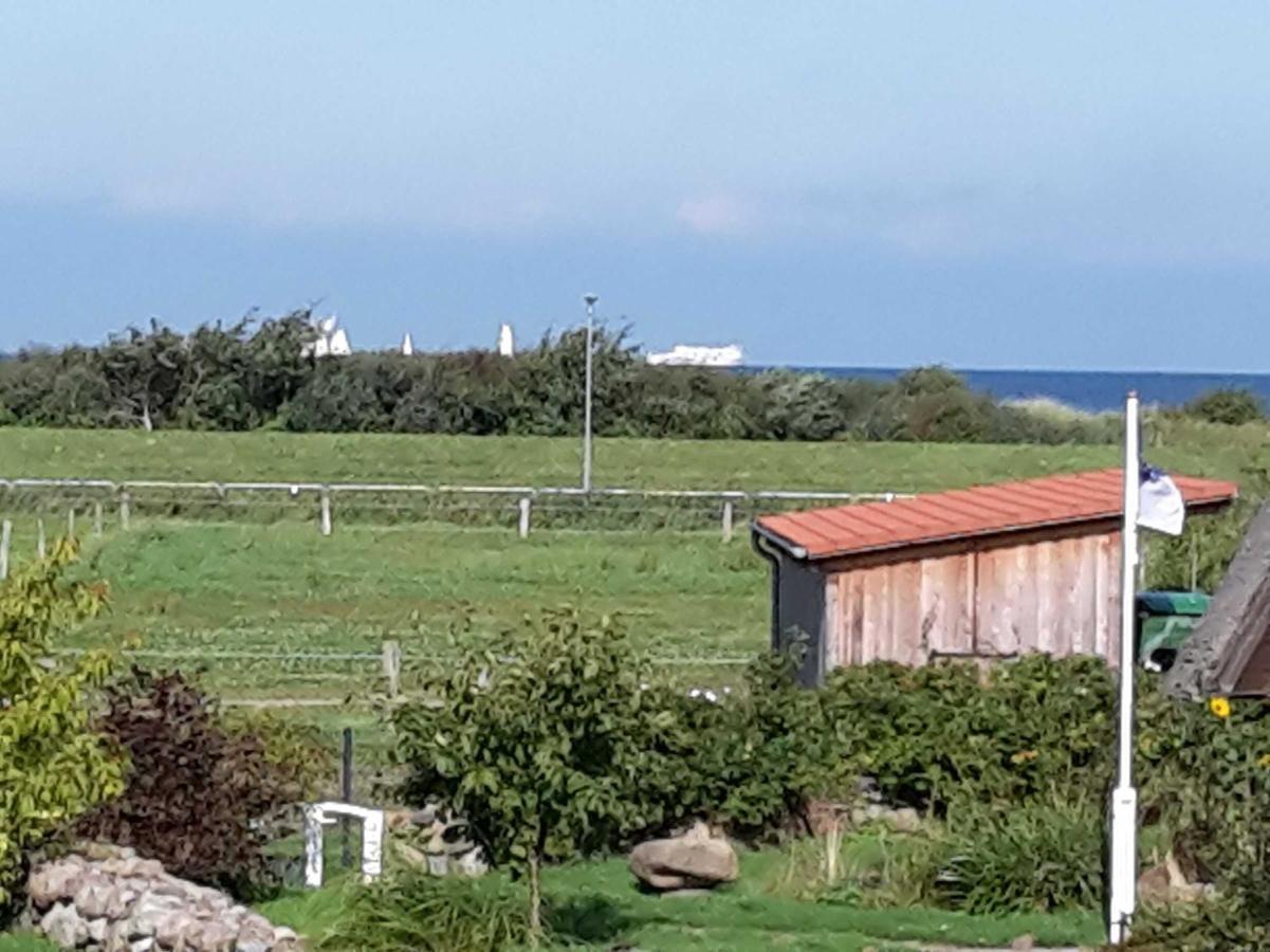 Exkl App Meerblick, 200 M Zum
